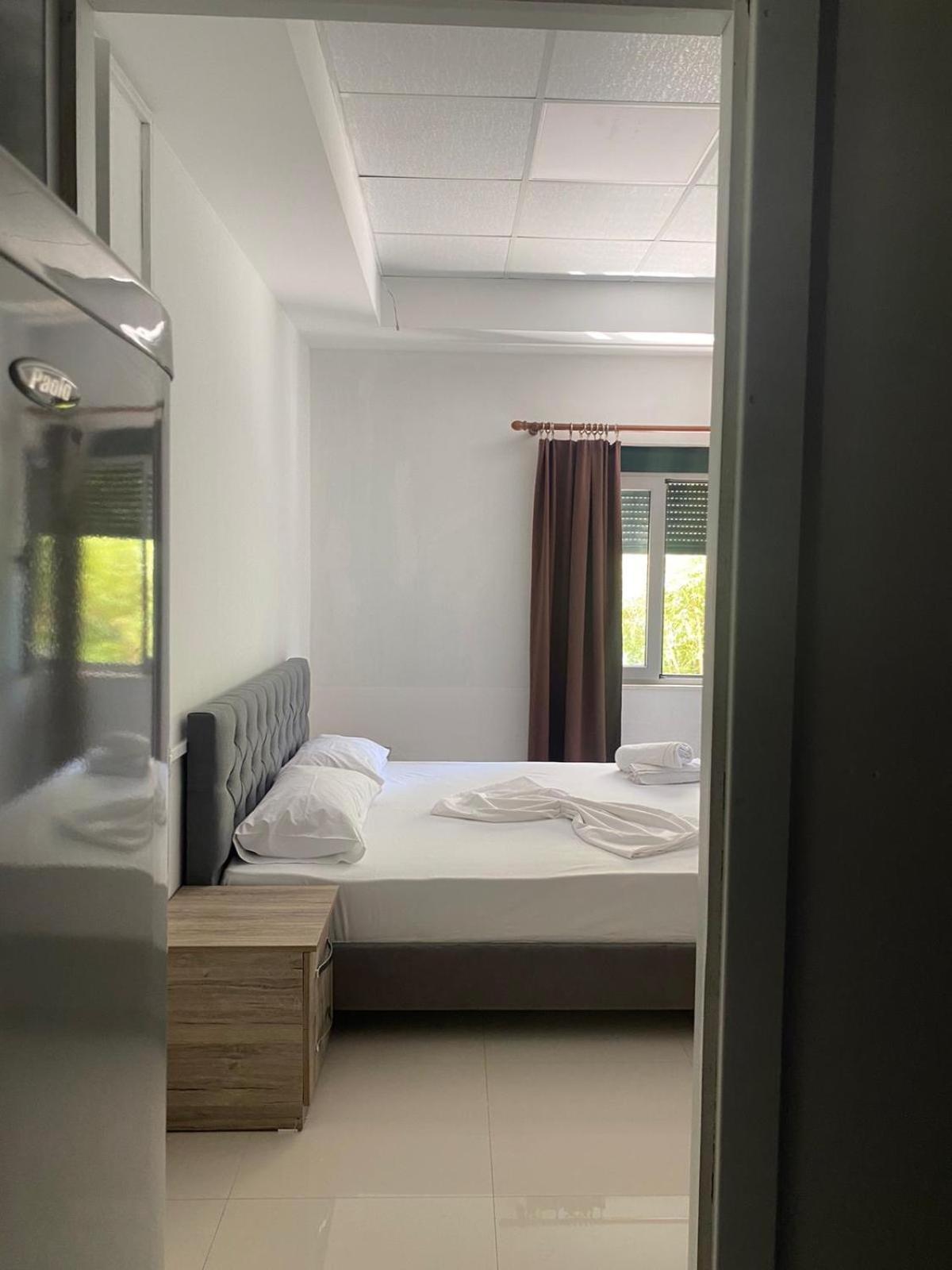 Amma Apartment 2 In Тирана Екстер'єр фото